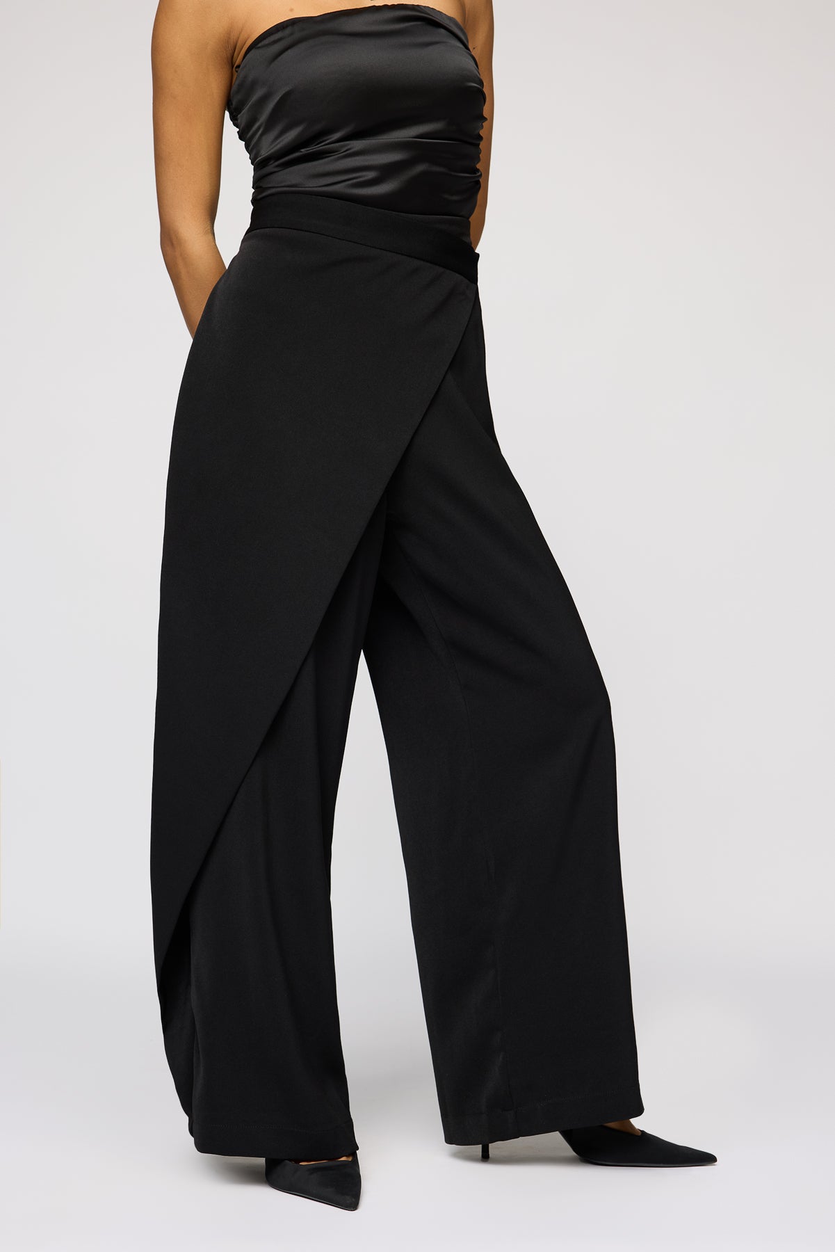 Black Swan Pareo Women's Straight Korean Pants