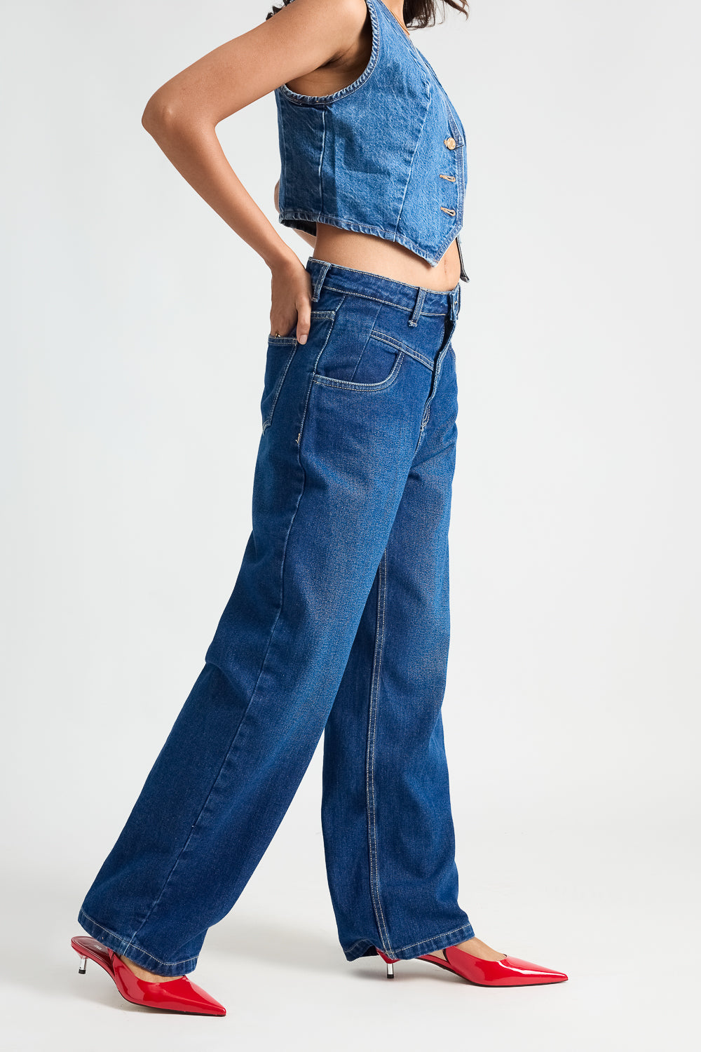 Dark Blue Fish Cut Women's Straight Fit Jeans