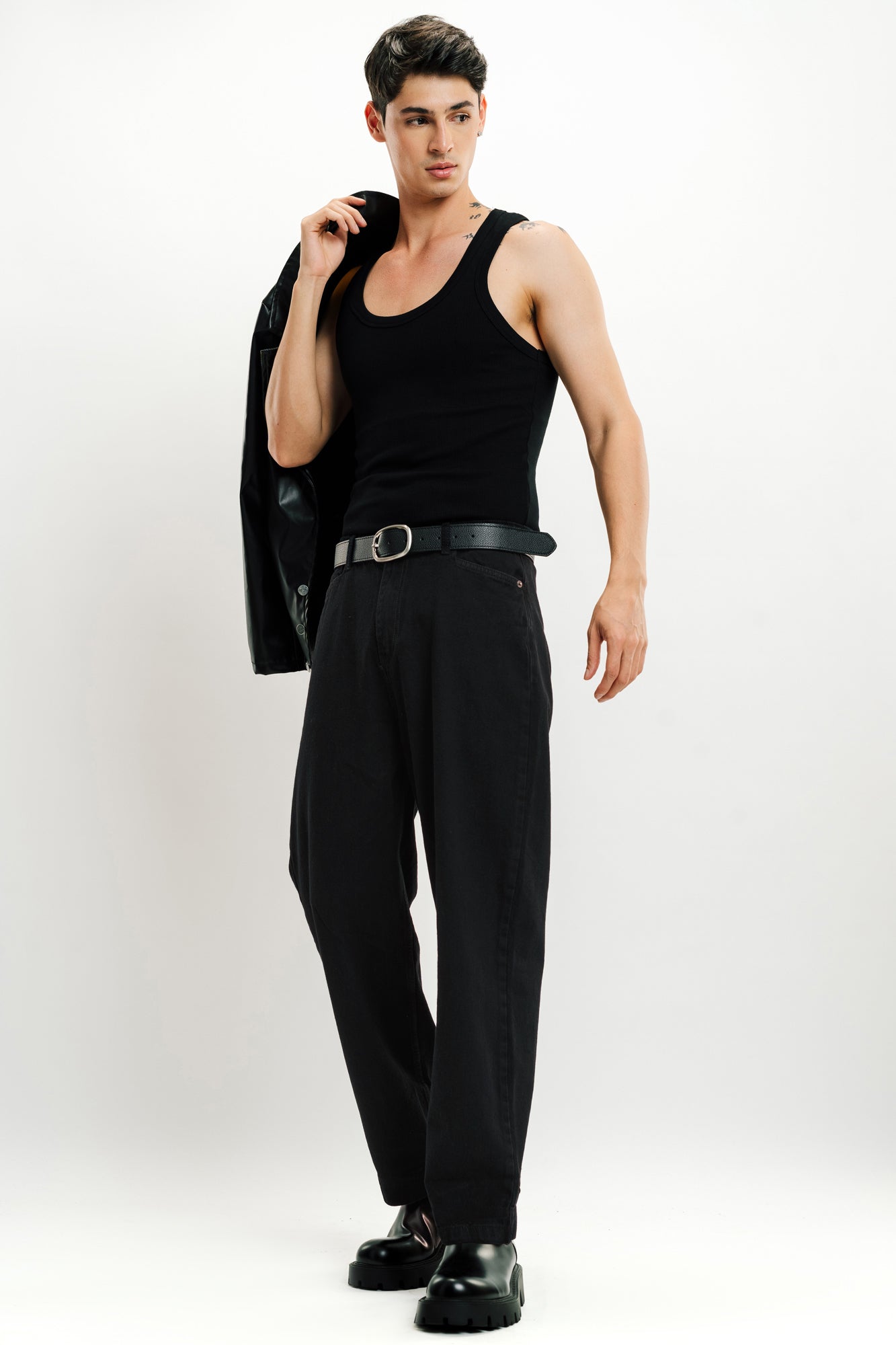 Perfect Black Men's Straight Jeans